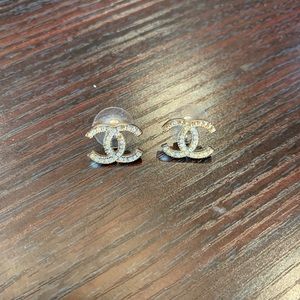 Authentic Chanel CC Stud earring